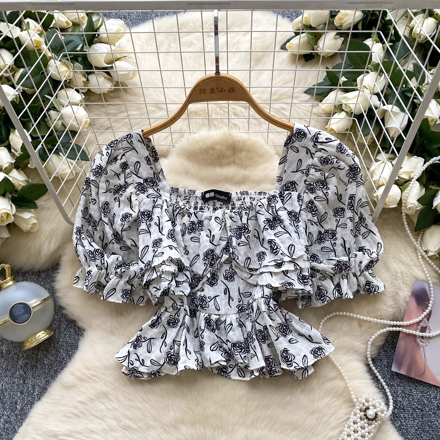 Tongue tied slay top CTO1054 images